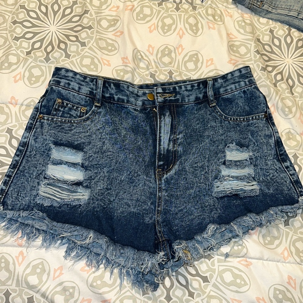 SHEIN High Wasited Jean shorts size XL/12
